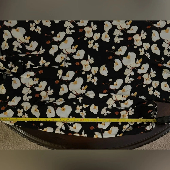 🎆DR2 Sz ~ S Black Floral V-Neck A-Line Dress with Neck Tie - Picture 7 of 9